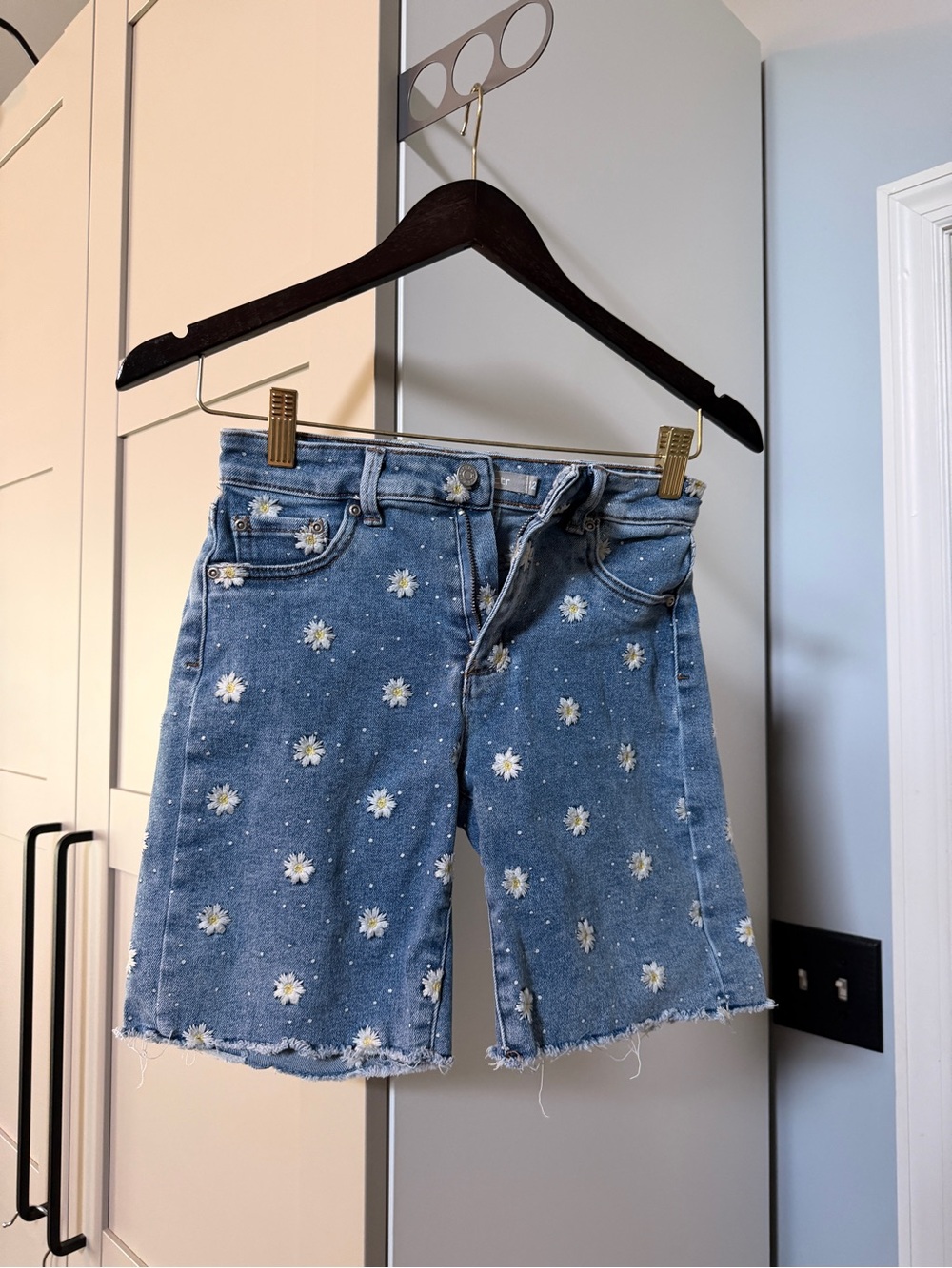 Tractr Light Blue Denim Daisy Embroidered Shorts